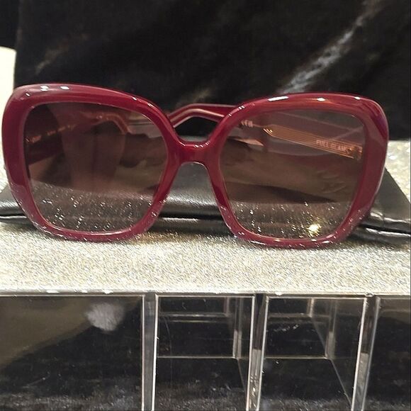 Quay Australia Full Glam Sunglasses- Pinot/Pinot Taupe
